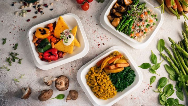 Emirates – měsíc veganství: Lednové menu nabízí více veganských pokrmů