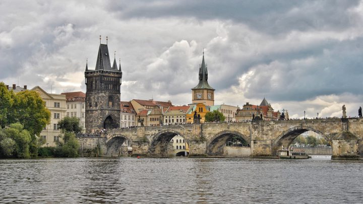 Návštěva Starého Města s levným ubytováním v Ubytovně Praha