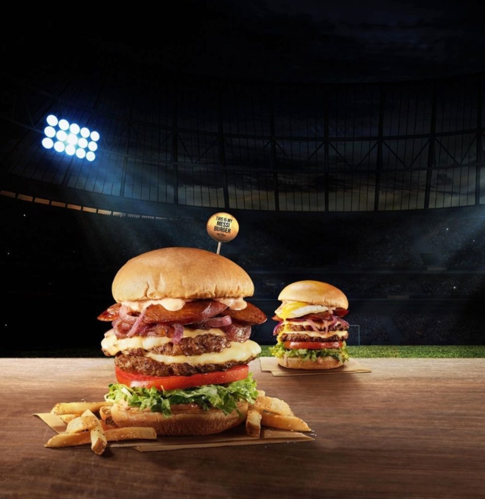 Hard Rock Cafe: Legendární Messi Burger je zpět!