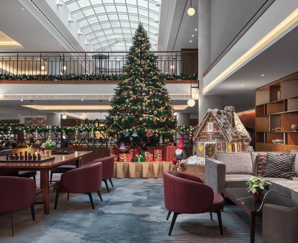 Vánoce a Silvestr v pražském hotelu Marriott a restauraci The Artisan