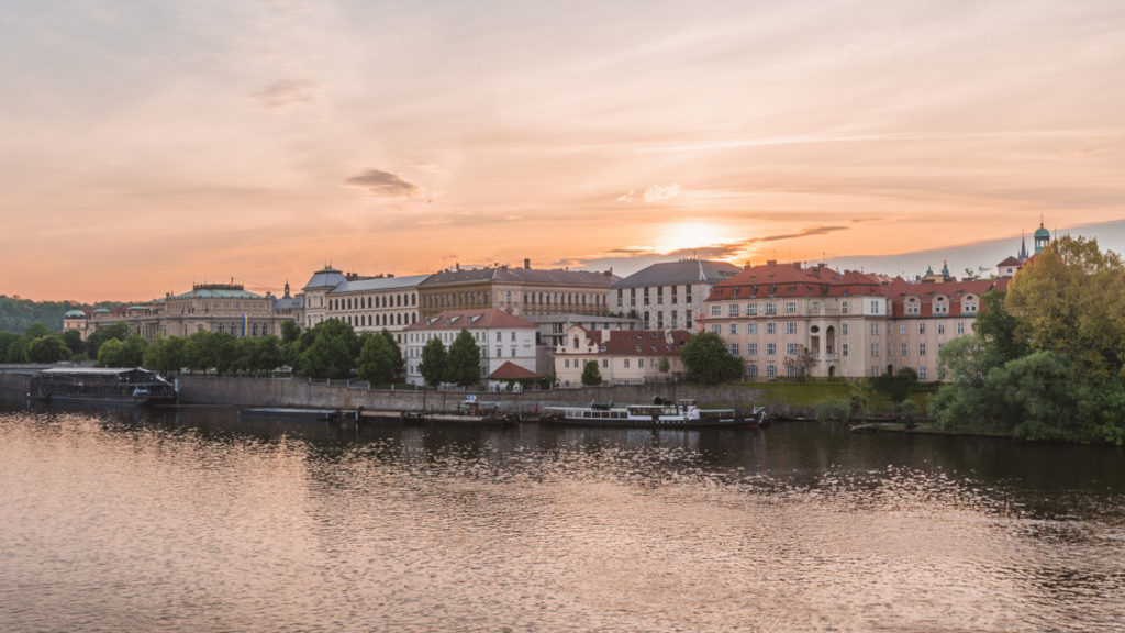 Four Seasons Prague & ocenění 5 hvězd ve Forbes Travel Guide 2025